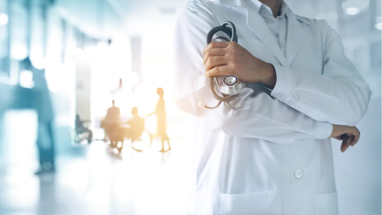 Malpraktis (Doktor Hatası) Tazminat Davası Nedir?